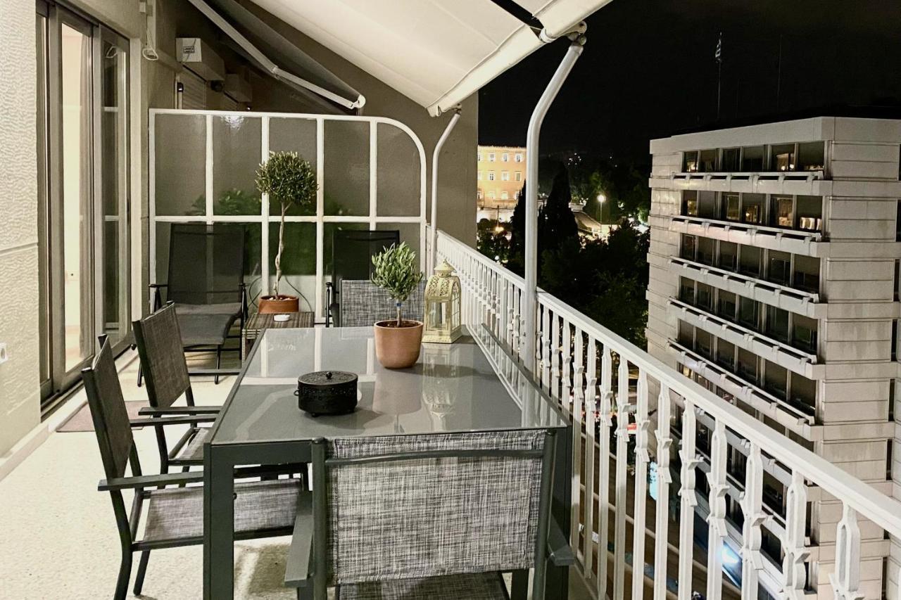 Parthenon And Syntagma Square View Apartment Atene Esterno foto