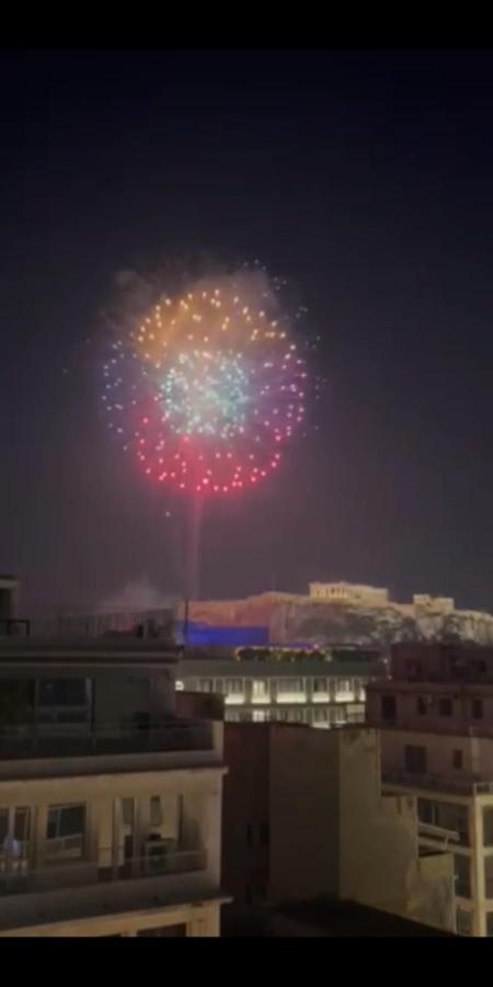 Parthenon And Syntagma Square View Apartment Atene Esterno foto